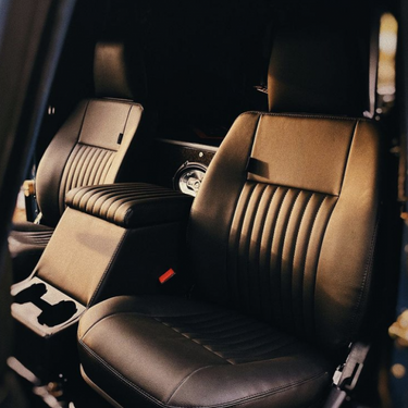 Defender Sitting Sitze (Paar) Defender 90/110 mit Sitzheizung Schwarz Längsnaht – Brave ...