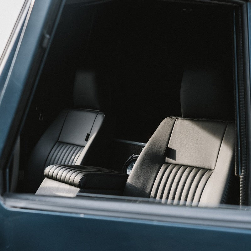 Defender Sitting Sitze (Paar) Defender 90/110 mit Sitzheizung Schwarz Längsnaht – Brave ...